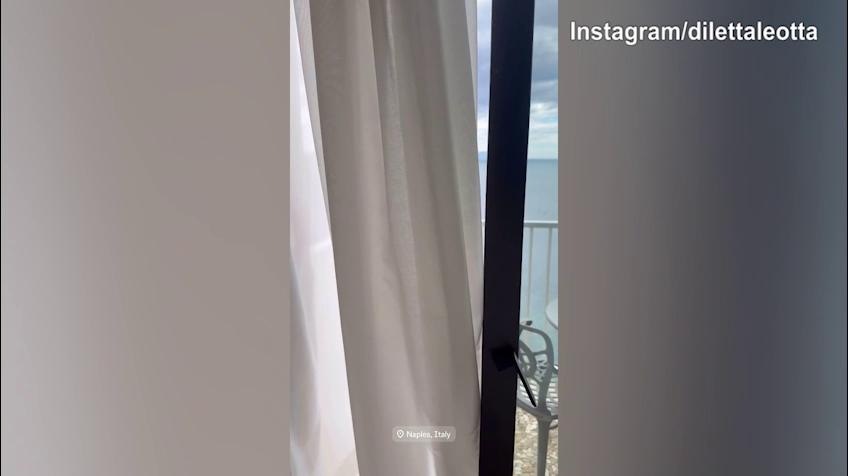Diletta Leotta, risveglio a Napoli con paesaggio fantastico