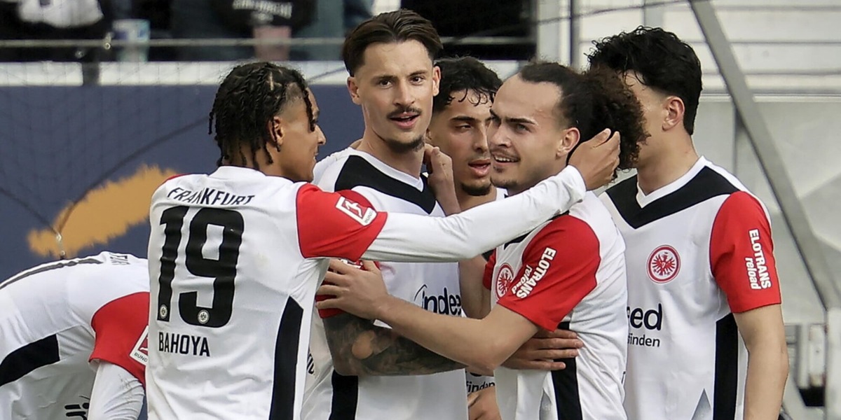 L'Eintracht si riprende il 3° posto, il Werder aggancia il Dortmund