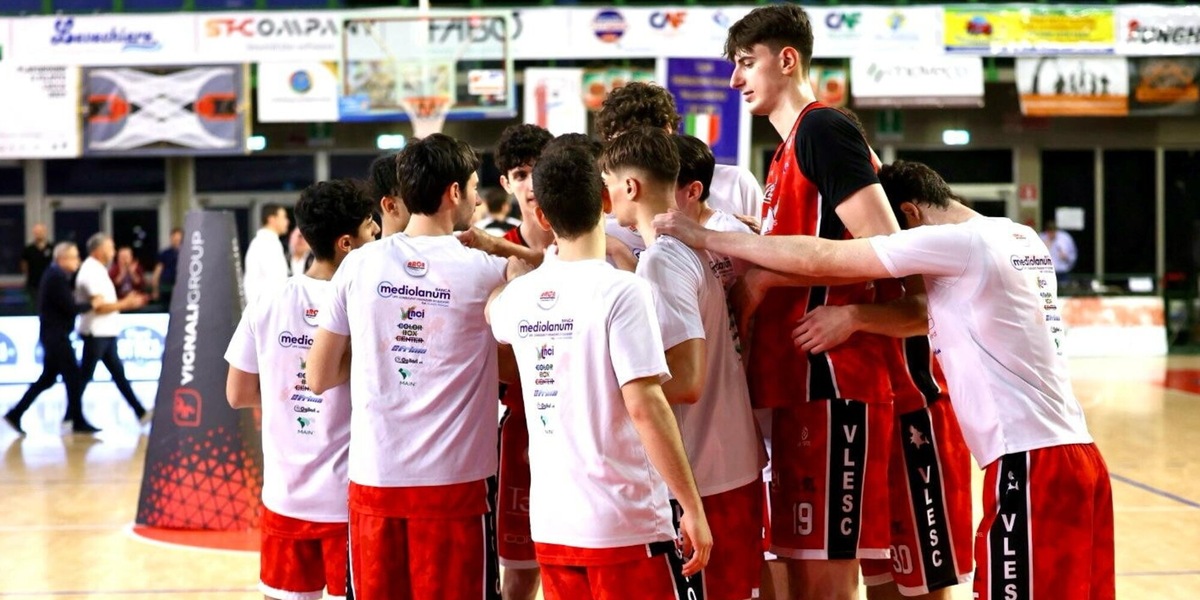 Oleggio Magic Basket sconfitta a Lucca nell'ultima di regular season