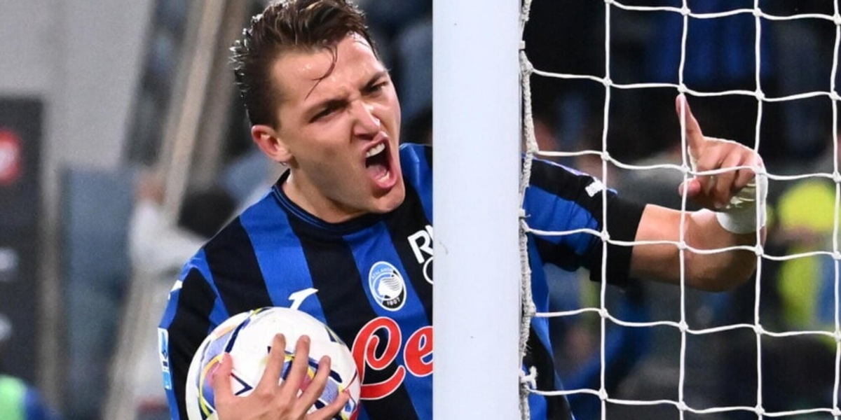 Champions, la bagarre continua: l'Atalanta frena ancora, il Lecce strappa un punto a Bergamo