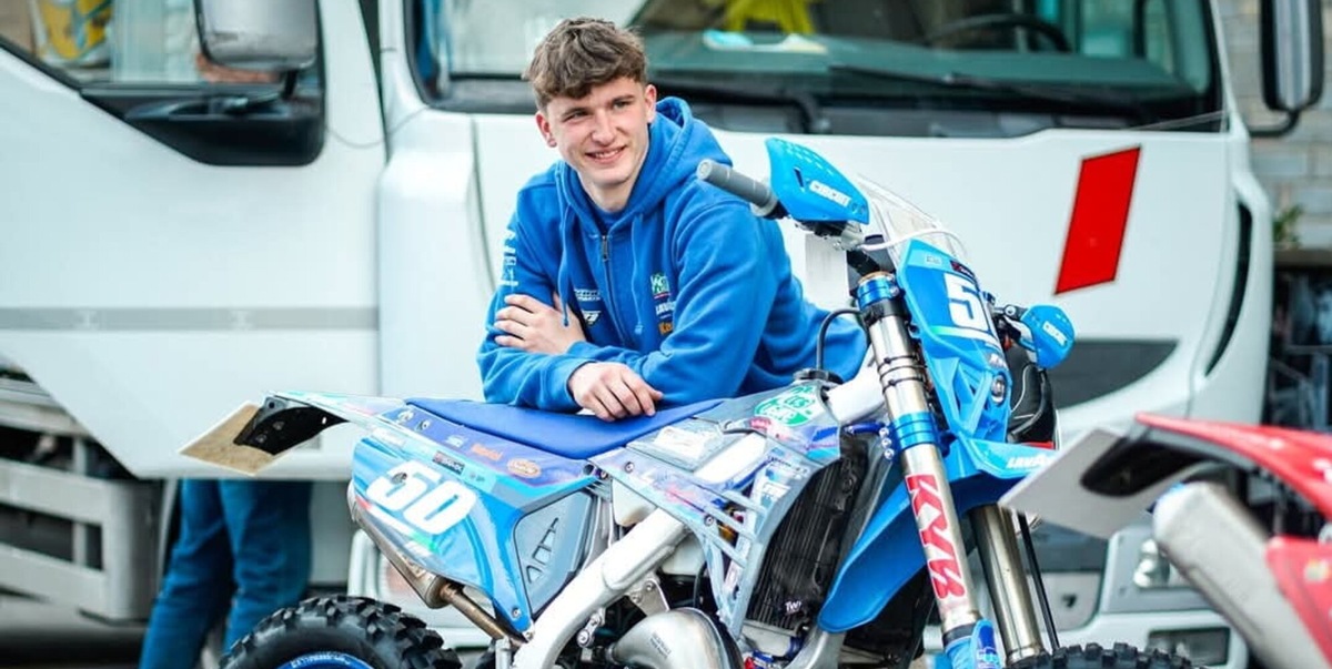 Il moto club Alfieri sfila bene a Parma per l'Italiano U23/Senior di enduro