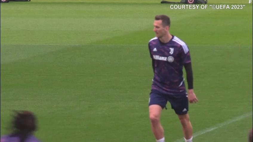 Juve, ufficiale il rinnovo di Milik