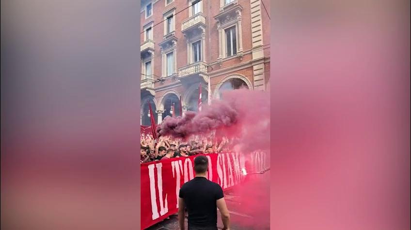 La marcia dei tifosi per il Torino