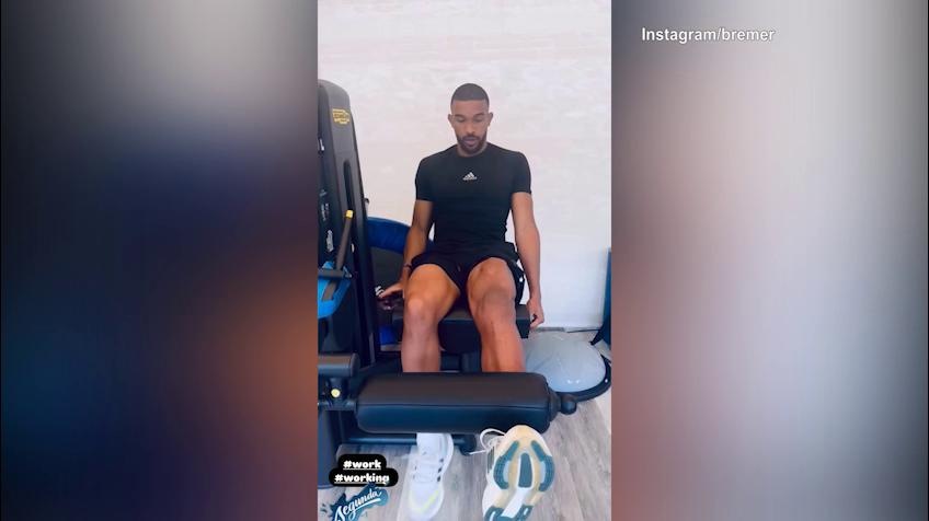 Bremer si allena in palestra