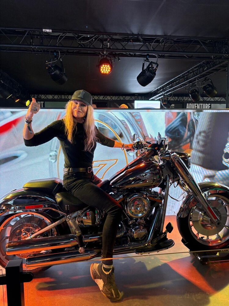 Harley-Davidson presenta la nuova Fat Boy® Gray Gost in edizione limitata