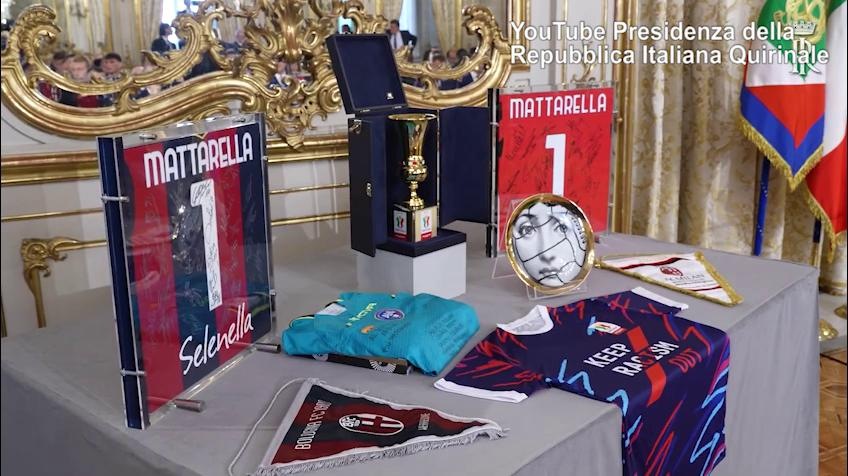 Mattarella scherza con Milan e Bologna: "Spero non finisca ai calci di rigore"