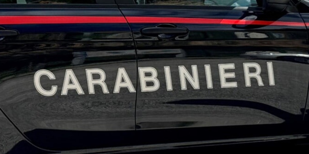 Violenza sessuale: denunciato calciatore dell'Udinese
