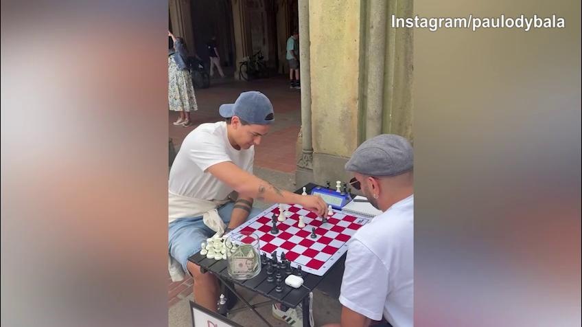 Dybala mago degli Scacchi a New York