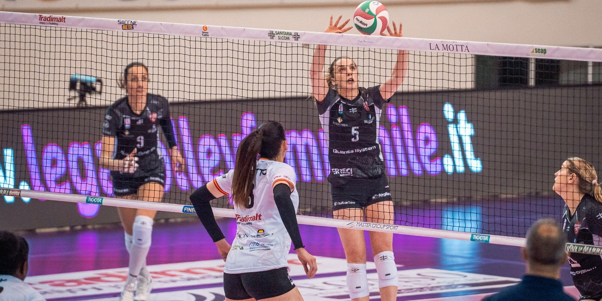 Volley Mercato: Trento mette Sofia Monza in regia