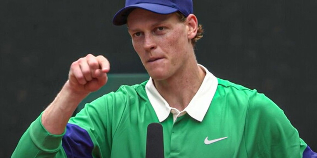 Sinner su Musetti incendia il Roland Garros e accende Alcaraz: "Lo voglio lassù con me"