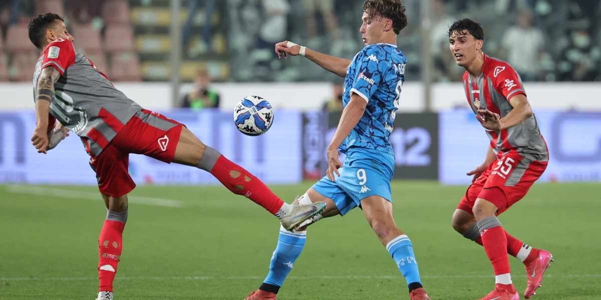 In Serie A Spezia o Cremonese: la storia passa di qui