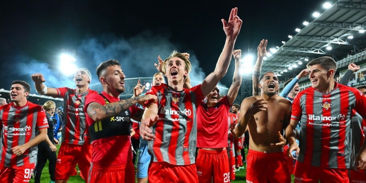 La Cremonese torna in Serie A! Spezia ko 3-2 nella finale playoff