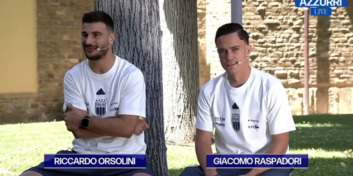 Orsolini e Raspadori ad Azzurri LIve: “Annata fantastica, Spalletti felice per noi”