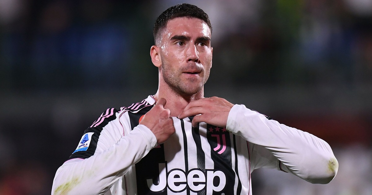 Vlahovic ora incontra Comolli: la Juve ragiona così dopo la pietra di Giuntoli