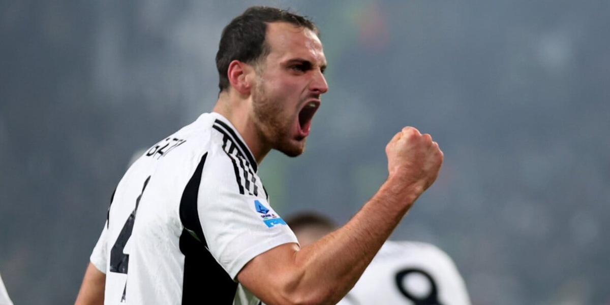 Gatti, gli agenti a cena col Napoli: i milioni sul piatto e la replica della Juventus