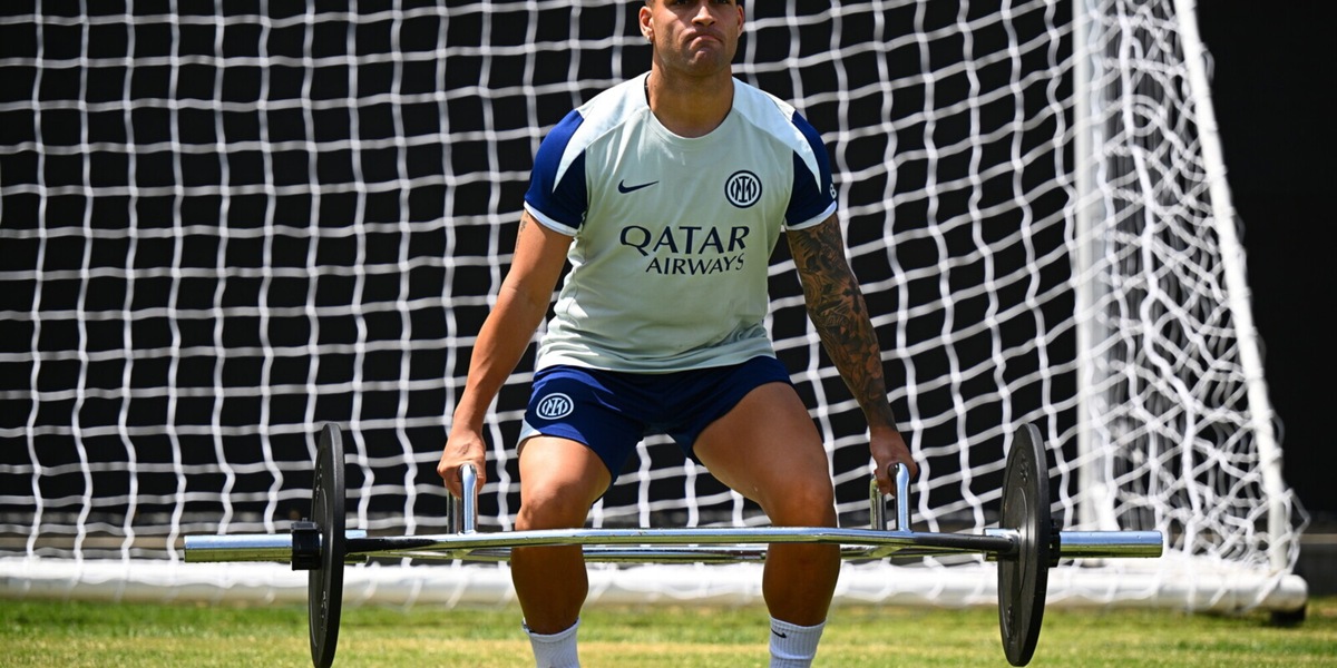Pesi, palestra e campo: l'Inter di Chivu prepara l'esordio al Mondiale per Club