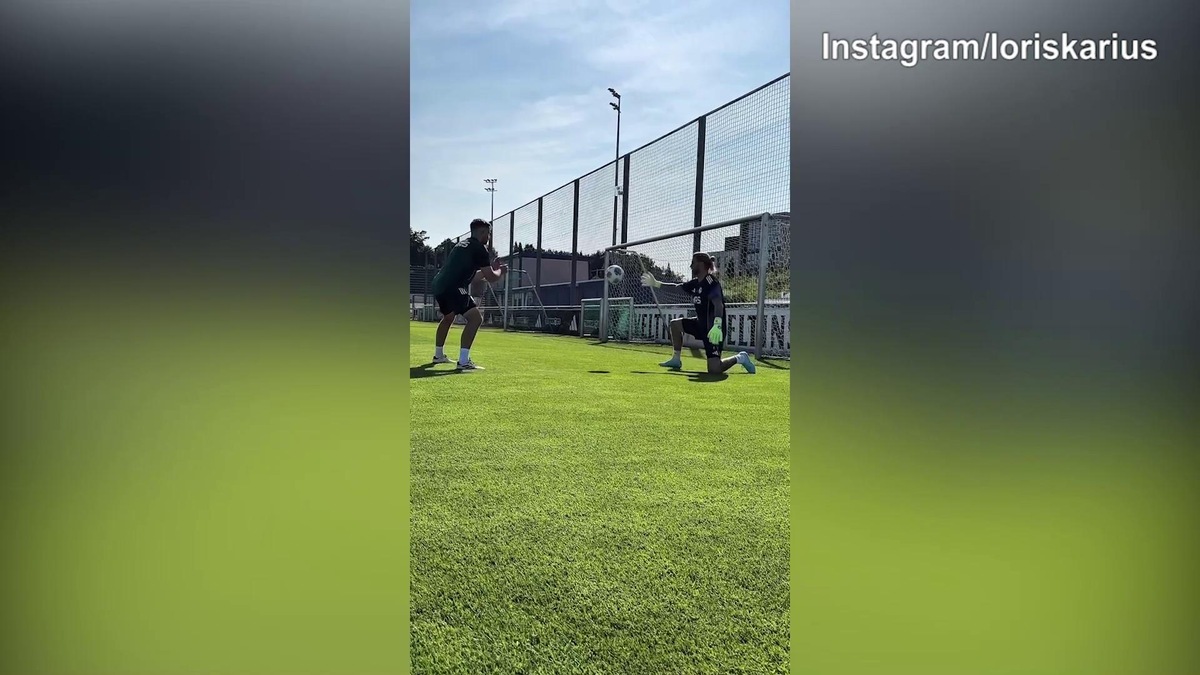 Schalke 04, la stagione è ripartita: Karius si allena