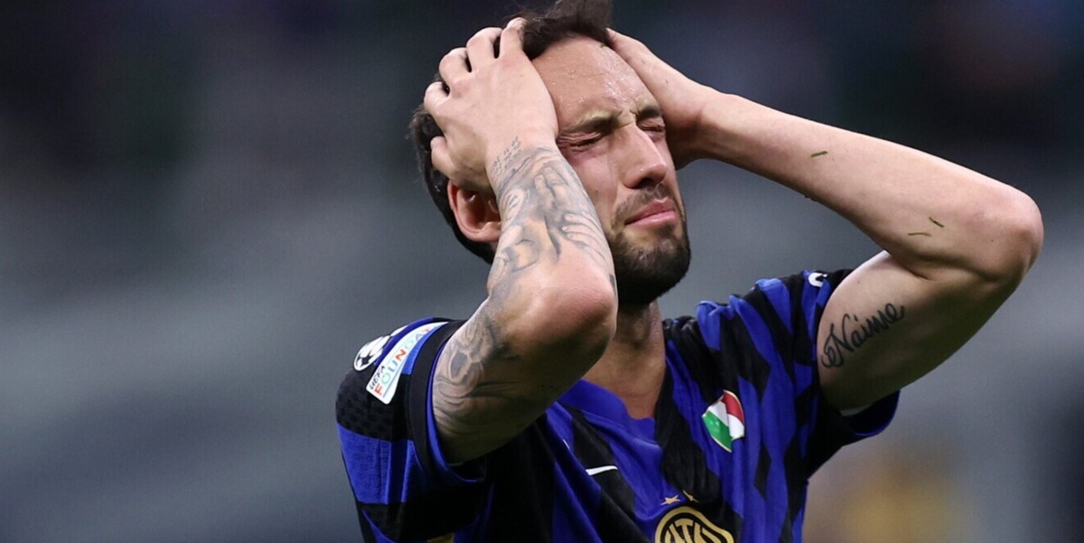 Calhanoglu, guai fisici e danno d’immagine: l’Inter adesso lo scarica