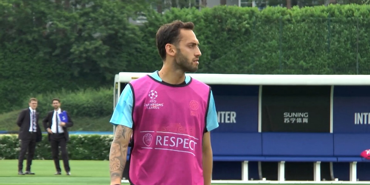 Inter, Calhanoglu risponde a Lautaro