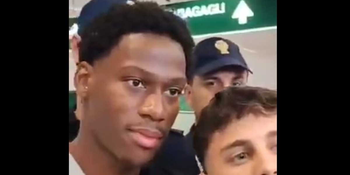 Juve, è il D-Day: l'arrivo di Jonathan David a Malpensa