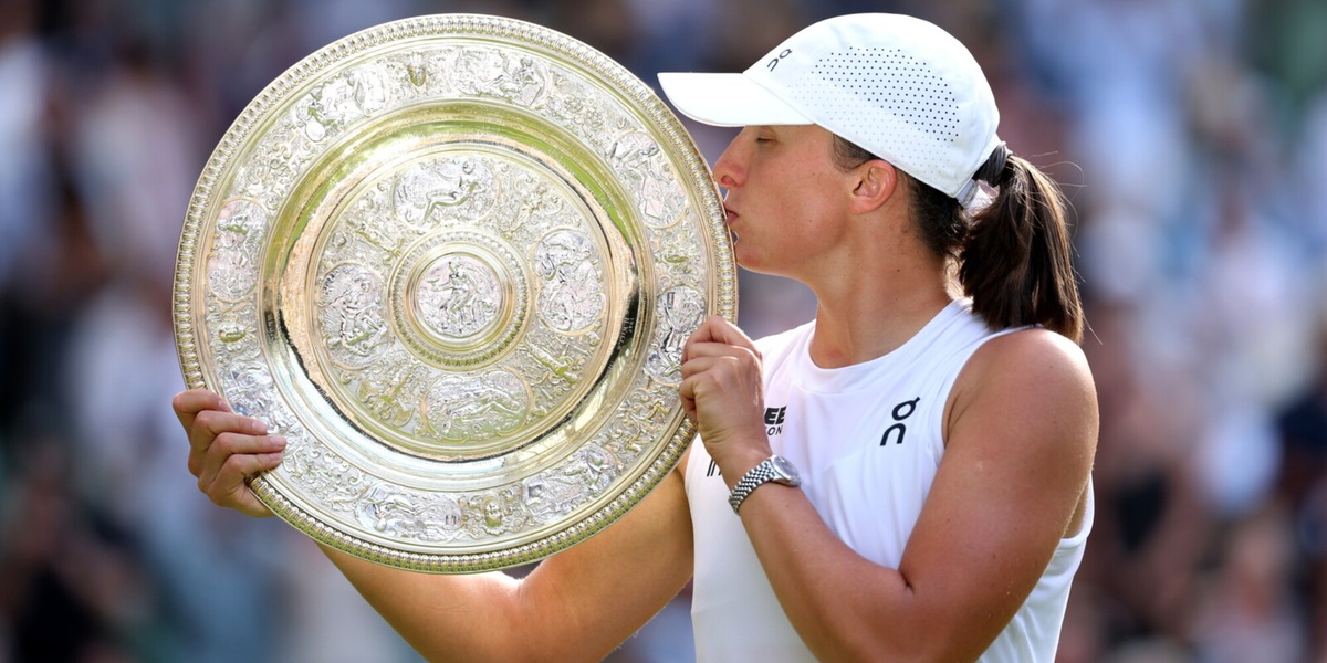 Swiatek senza senso, passeggia sulla Anisimova: finale Wimbledon fuori dal mondo, doppio 6-0!