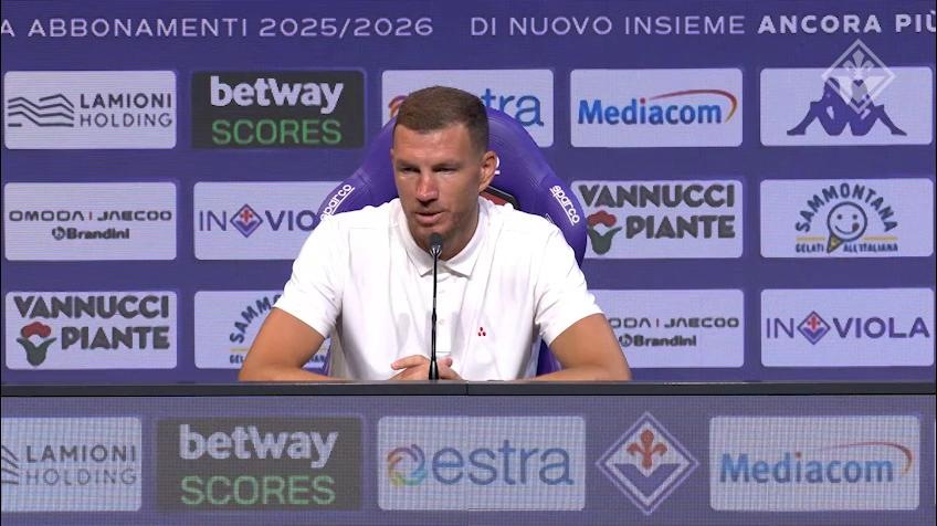 Dzeko: "Tre finali non si perdono per caso, ora c'è Pioli che è un vincente"