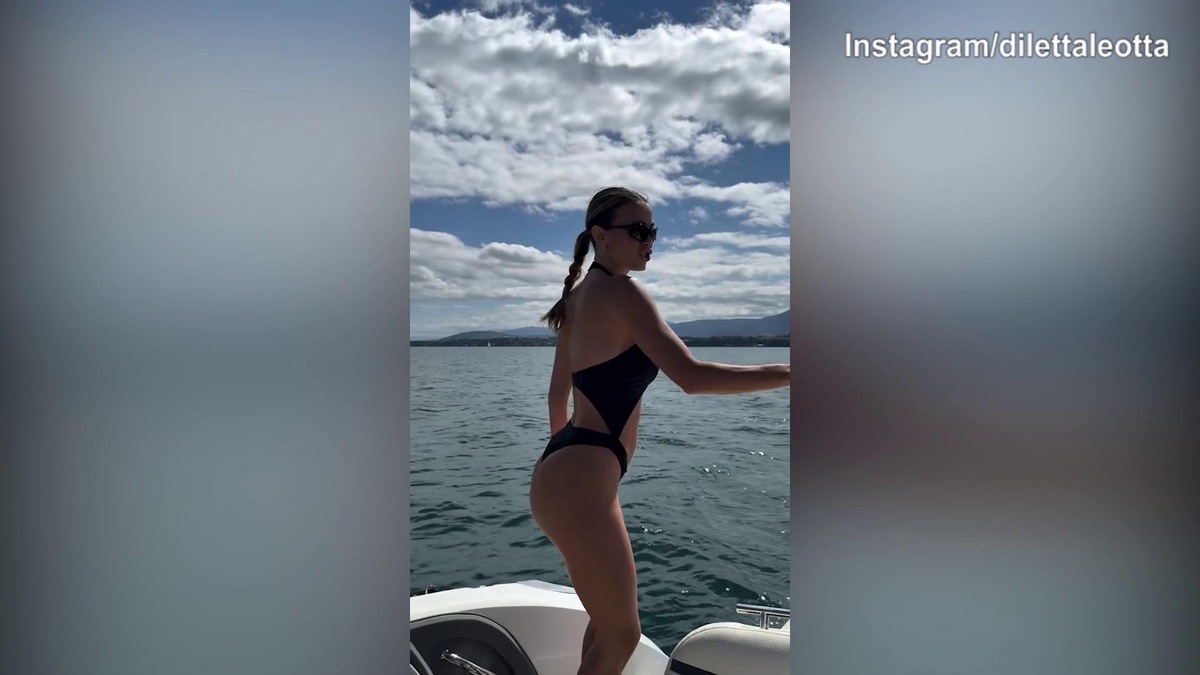 Diletta Leotta in vacanza in Svizzera: in ballo sul lago fa impazzire i fan