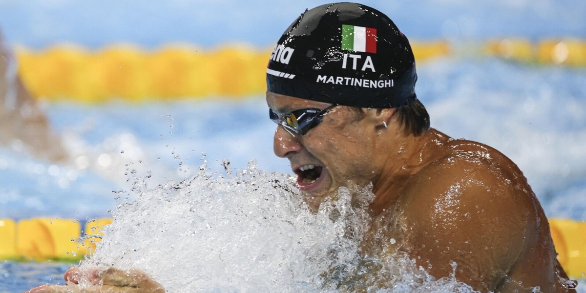 Martinenghi d’argento nei 100 rana: “Tutta la notte in bagno”. Bronzo Ceccon nei 50 delfino
