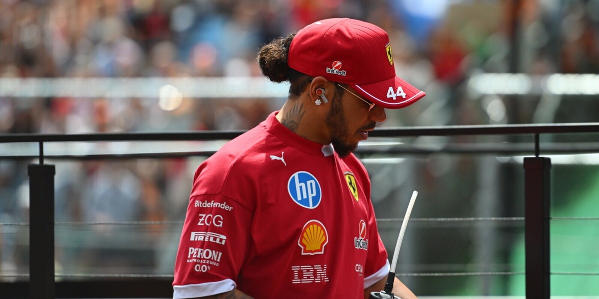 "Hamilton deve ritirarsi, si sta prendendo in giro": Ecclestone brutale