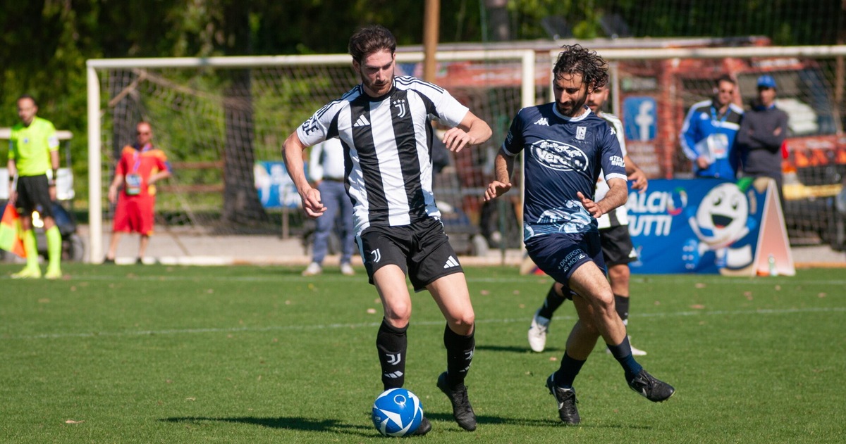 Giacomo Greco: “Il calcio è la mia bussola. Insuperabili? Una famiglia”