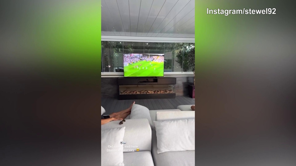 Roma, El Shaarawy tra calcio e cultura del fratello