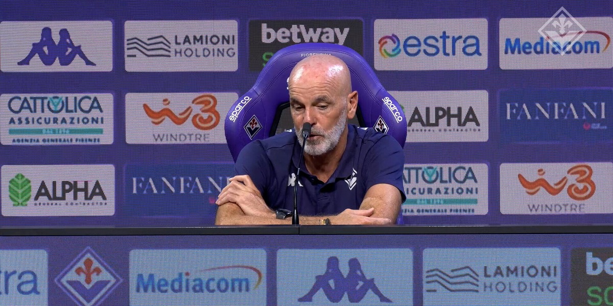 Pioli: "Emozionato per il ritorno a Firenze. Divario con il Napoli..."