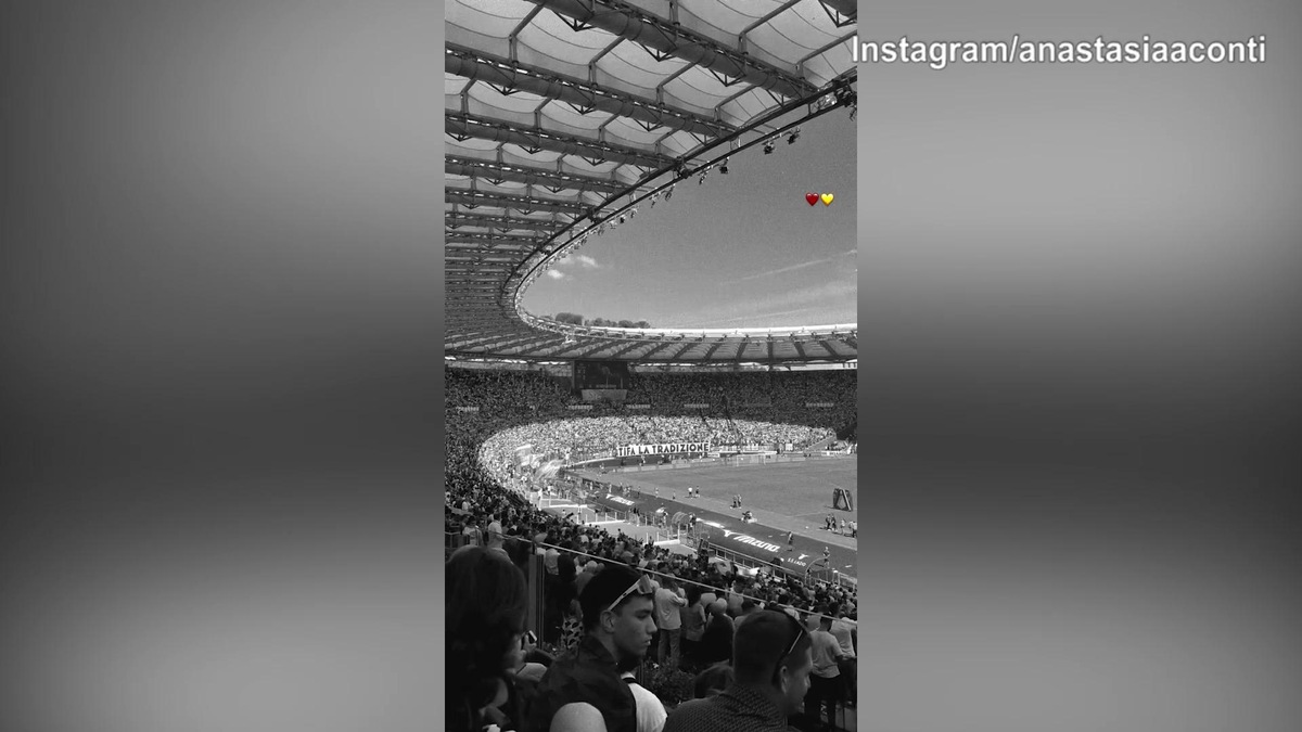 Derby di Roma, tutto pronto sugli spalti: c'è anche Anastasia Conti, nipote di Bruno