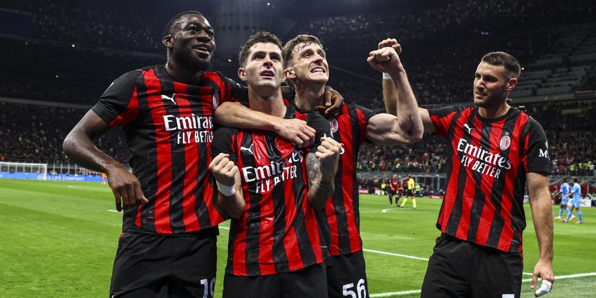 Allegri imbriglia Conte, poi resta in 10 ma resiste: Milan in vetta con Napoli e Roma. E ora la Juve