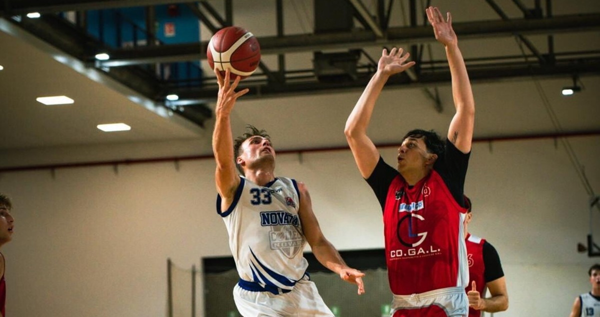 Basket College Novara cresce ancora: sconfitta di misura ma tre quarti vinti a Torino