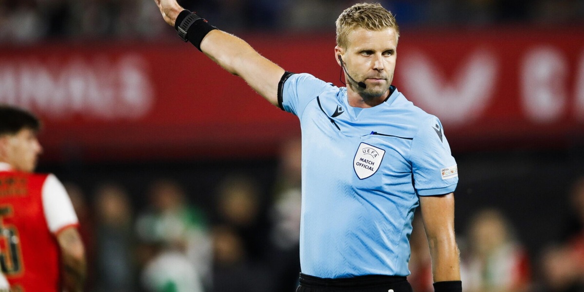 Champions League, scelti gli arbitri di Inter e Napoli: chi sono e i precedenti
