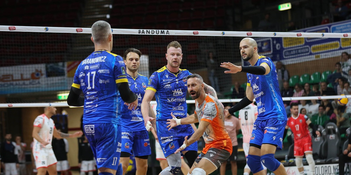 Cuneo Volley, esordio in SuperLega