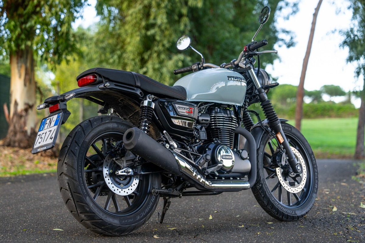 Honda GB350S: le foto della prova