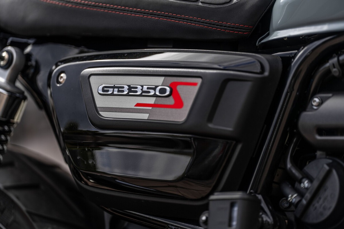 Honda GB350S: le foto della prova