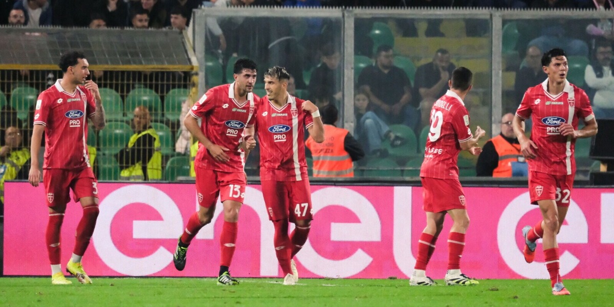 Crollo Palermo, perde anche il Modena: Monza e Cesena si avvicinano alla vetta