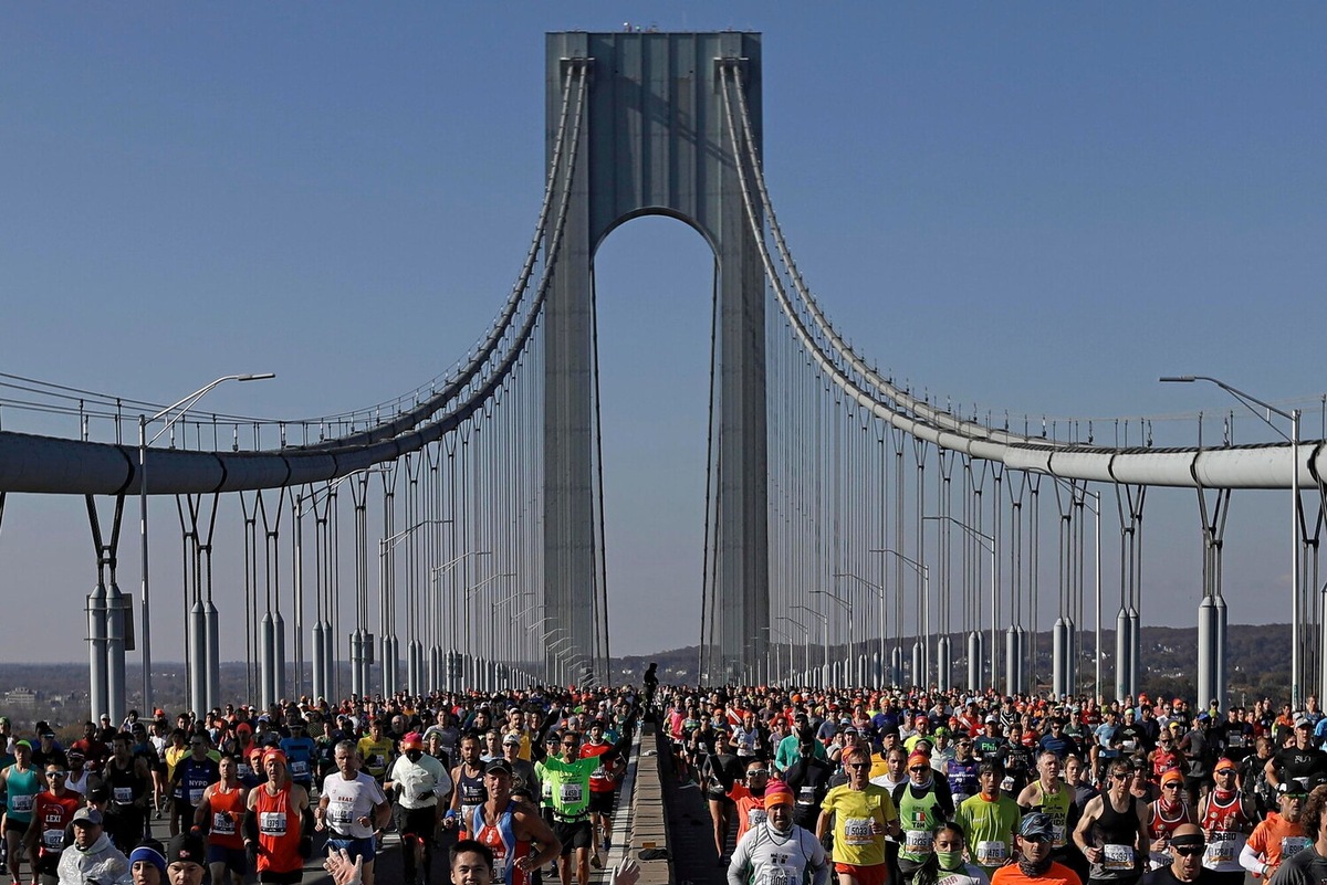 Kenenisa Bekele vs Eliud Kipchoge, è sfida (forse l'ultima) a New York Marathon