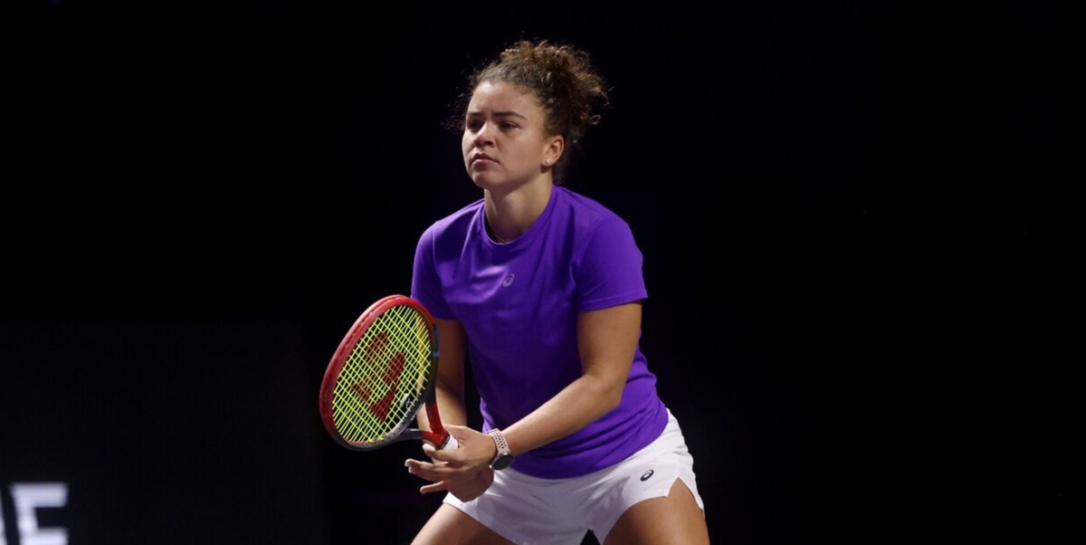 Paolini, debutto amaro alle Wta Finals: sconfitta in due set contro la Sabalenka