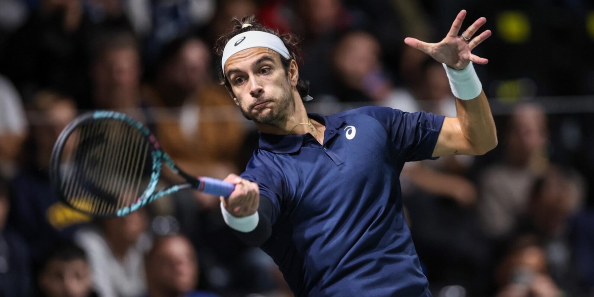 Musetti-Wawrinka: sfida tra i due rovesci a una mano più belli. Lorenzo, in palio c'è Torino