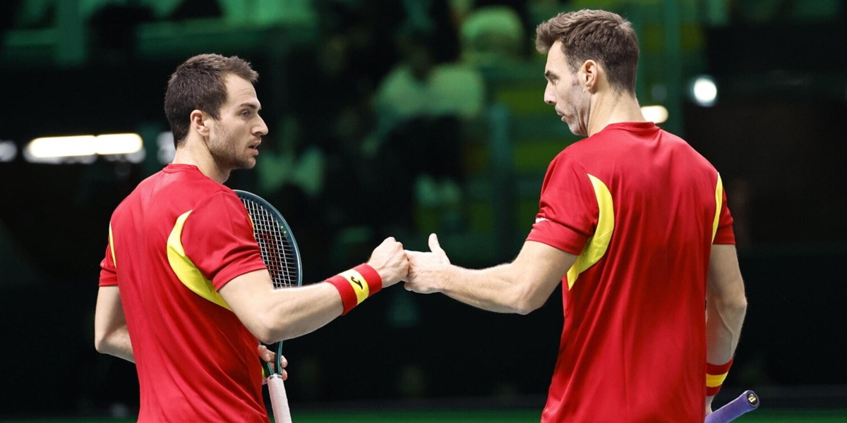 La Spagna senza Alcaraz rimonta la Repubblica Ceca e vola in semifinale: Carlos reagisce così!