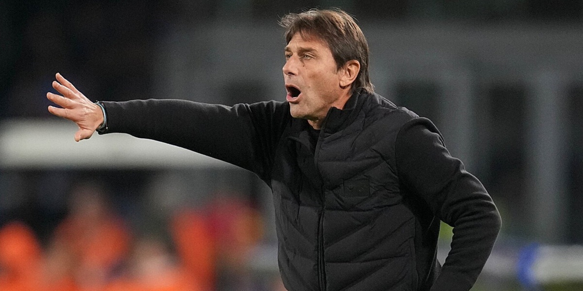 Conte, occhi alla Juve e sofferenza Napoli: "Mettiamoci l'anima in pace"
