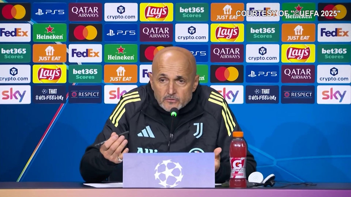 Spalletti, siparietto con Kalulu: "Digli cosa ho detto nello spogliatoio..."