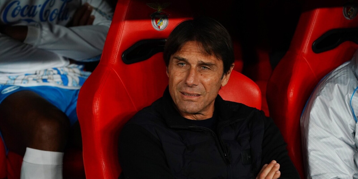 Super in A e in crisi nella Champions: la doppia faccia del Napoli di Conte