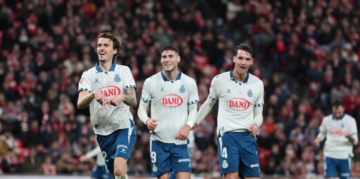 Liga, c'è il derby catalano: l'Espanyol sogna l'impresa contro il Barcellona ma le quote...