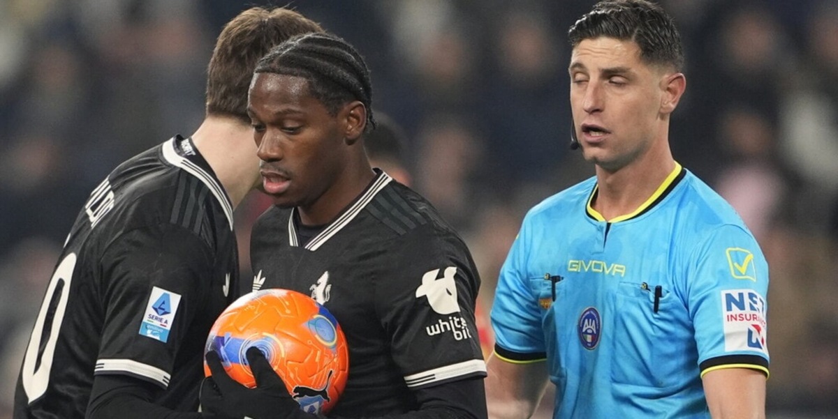 Moviola Juve-Lecce, fischia CalVARese: il rigore per i bianconeri è netto