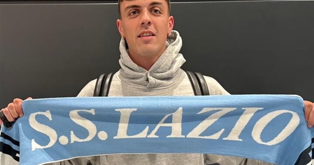Maldini sbarca a Fiumicino: fissate le visite mediche, poi la firma con la Lazio. Tutti i dettagli